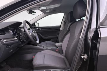 Voertuigafbeelding 9