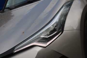 Voertuigafbeelding 32