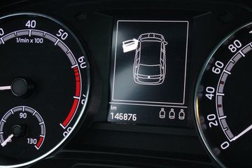 Voertuigafbeelding 18