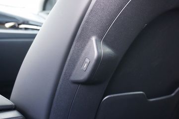 Voertuigafbeelding 38