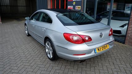 Voertuigafbeelding 2