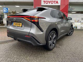 Voertuigafbeelding 2