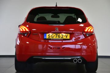 Voertuigafbeelding 13