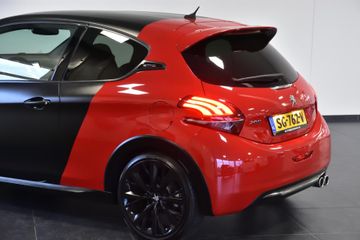 Voertuigafbeelding 3