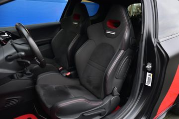 Voertuigafbeelding 5