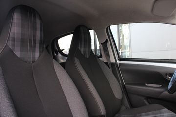 Voertuigafbeelding 3