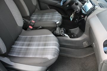 Voertuigafbeelding 4