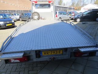 Voertuigafbeelding 5