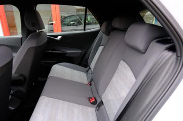 Voertuigafbeelding 30