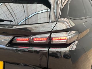 Voertuigafbeelding 17