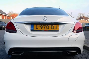 Voertuigafbeelding 9