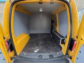 Voertuigafbeelding 9