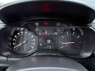 Voertuigafbeelding 21