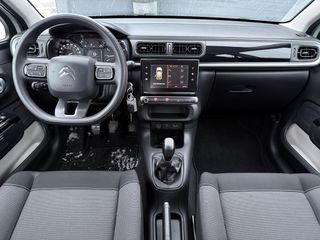 Voertuigafbeelding 5