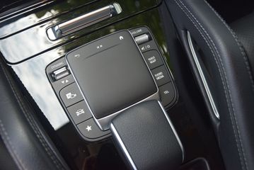 Voertuigafbeelding 17