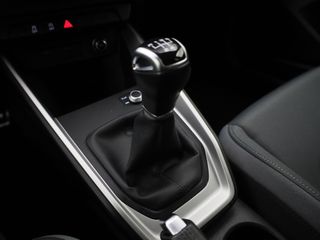 Voertuigafbeelding 32