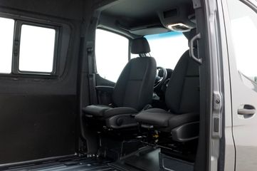 Voertuigafbeelding 6