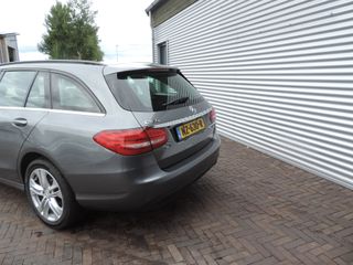 Voertuigafbeelding 6