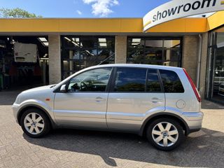 Voertuigafbeelding 5