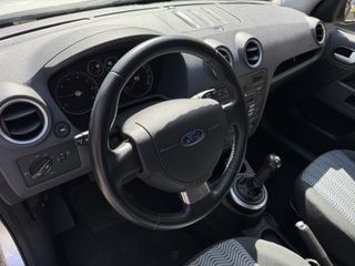 Voertuigafbeelding 8