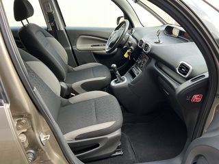 Voertuigafbeelding 20