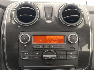 Voertuigafbeelding 7