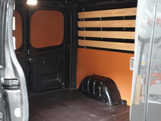 Voertuigafbeelding 3