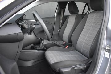 Voertuigafbeelding 6