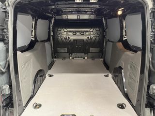 Voertuigafbeelding 8