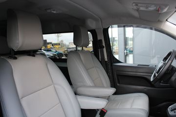 Voertuigafbeelding 3