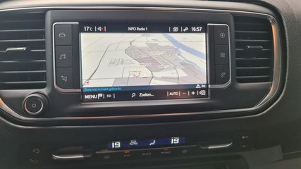 Voertuigafbeelding 13