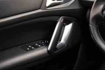 Voertuigafbeelding 21