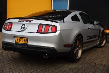 Voertuigafbeelding 4