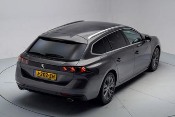 Voertuigafbeelding 13