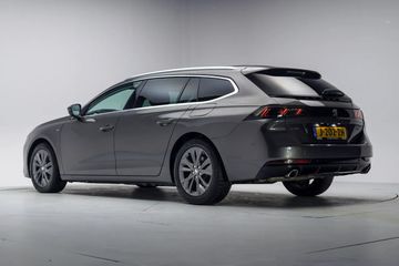 Voertuigafbeelding 2