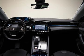 Voertuigafbeelding 3