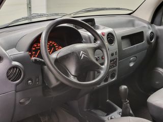 Voertuigafbeelding 3