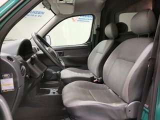 Voertuigafbeelding 4