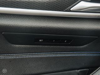 Voertuigafbeelding 35