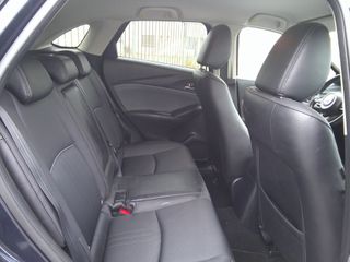 Voertuigafbeelding 8