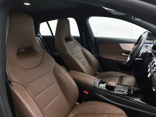 Voertuigafbeelding 35