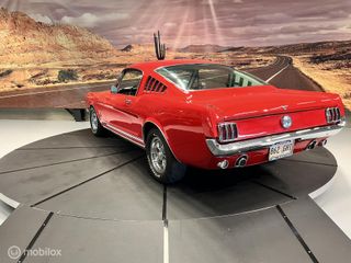 Voertuigafbeelding 10