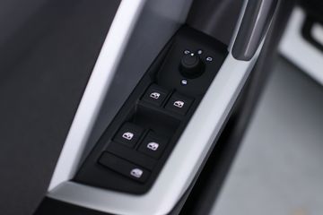 Voertuigafbeelding 31