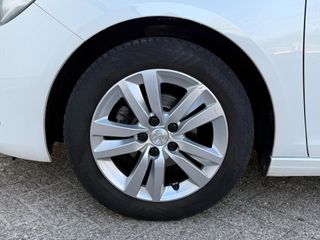 Voertuigafbeelding 35