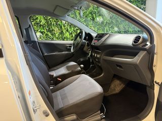 Voertuigafbeelding 5