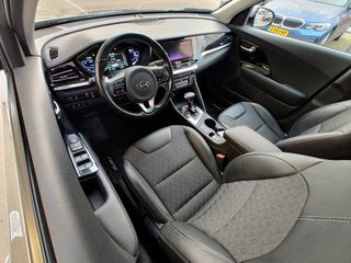 Voertuigafbeelding 12