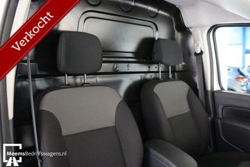 Voertuigafbeelding 12