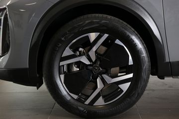 Voertuigafbeelding 9