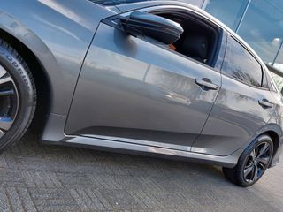 Voertuigafbeelding 37