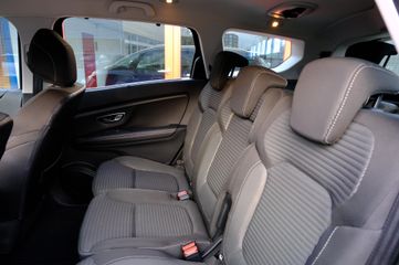 Voertuigafbeelding 25